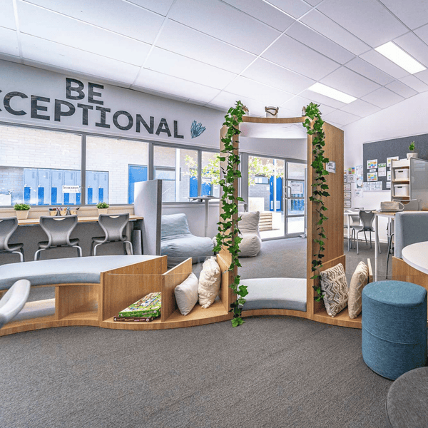 Spectator Cubby Setting