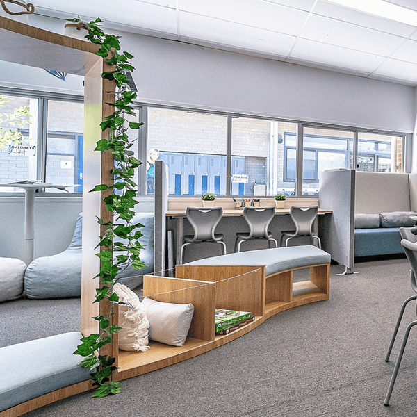 Spectator Cubby Setting