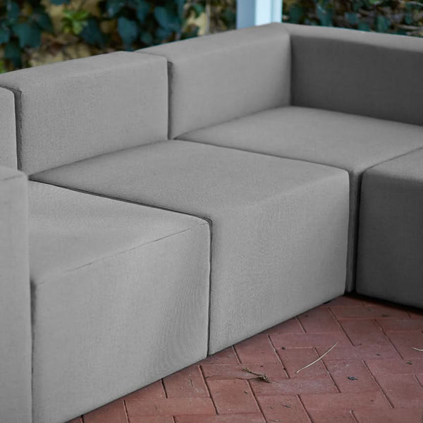 Sun Gorgon Outdoor Lounge